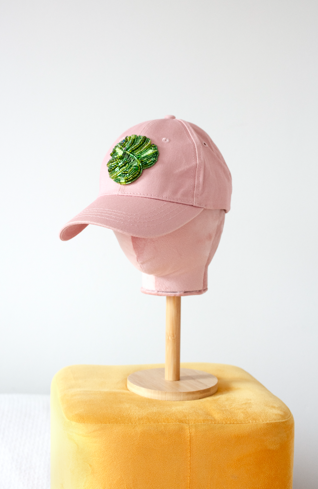 Monstera Cap