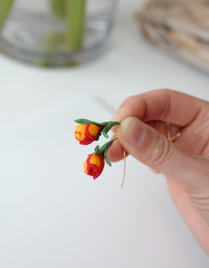 Tulip earrings