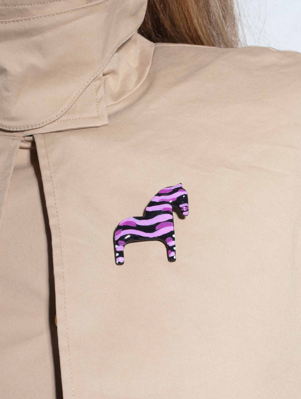 Wave Horse brooch