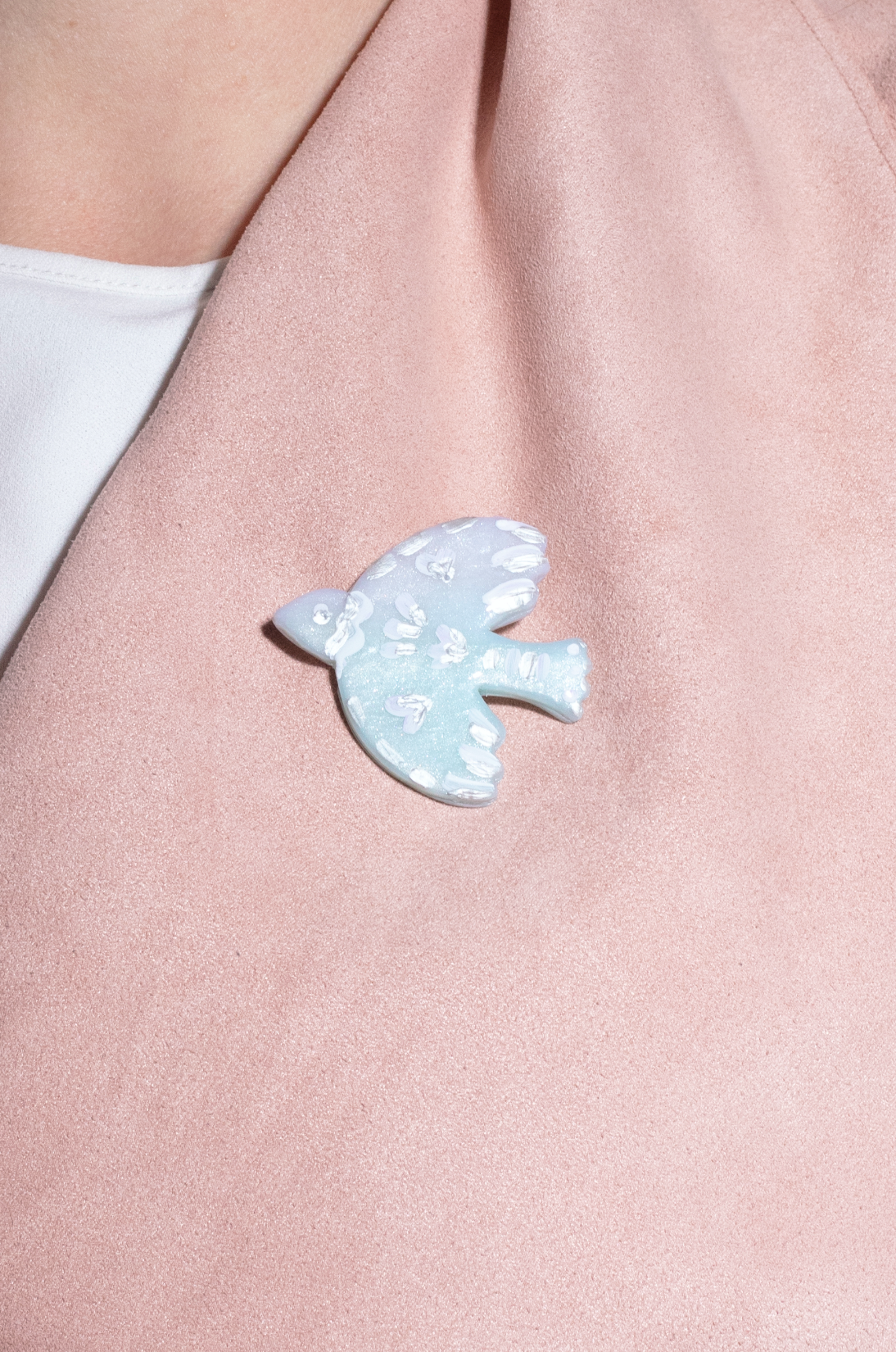 Ombre Blue Dove brooch