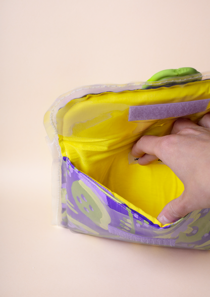 Tropicana Medium Clutch
