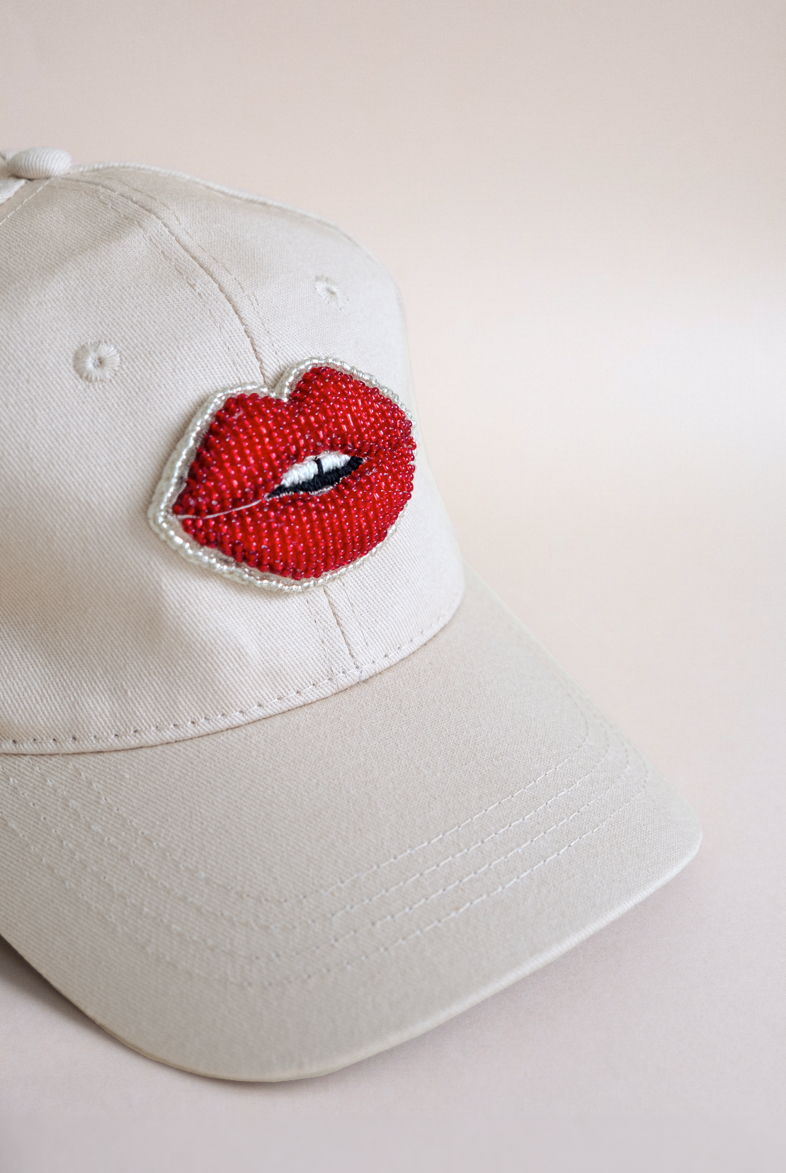 Kiss Me Cap