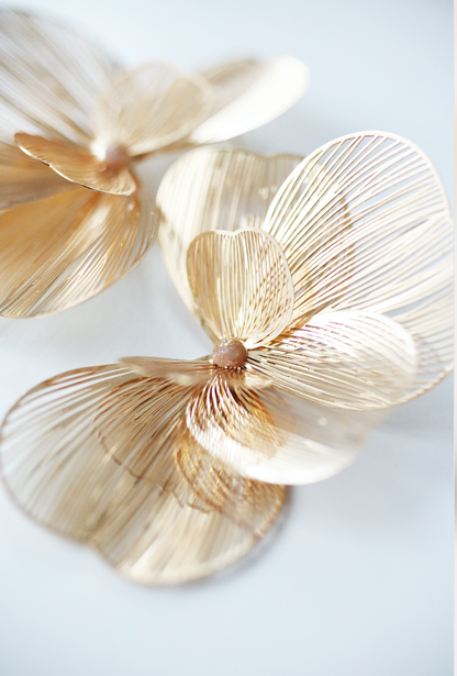 Airy Flower earrings