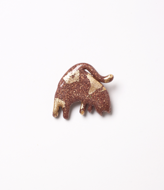 Lazy Cat Gold Brooch