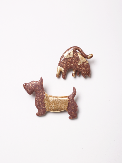Lazy Cat Gold Brooch